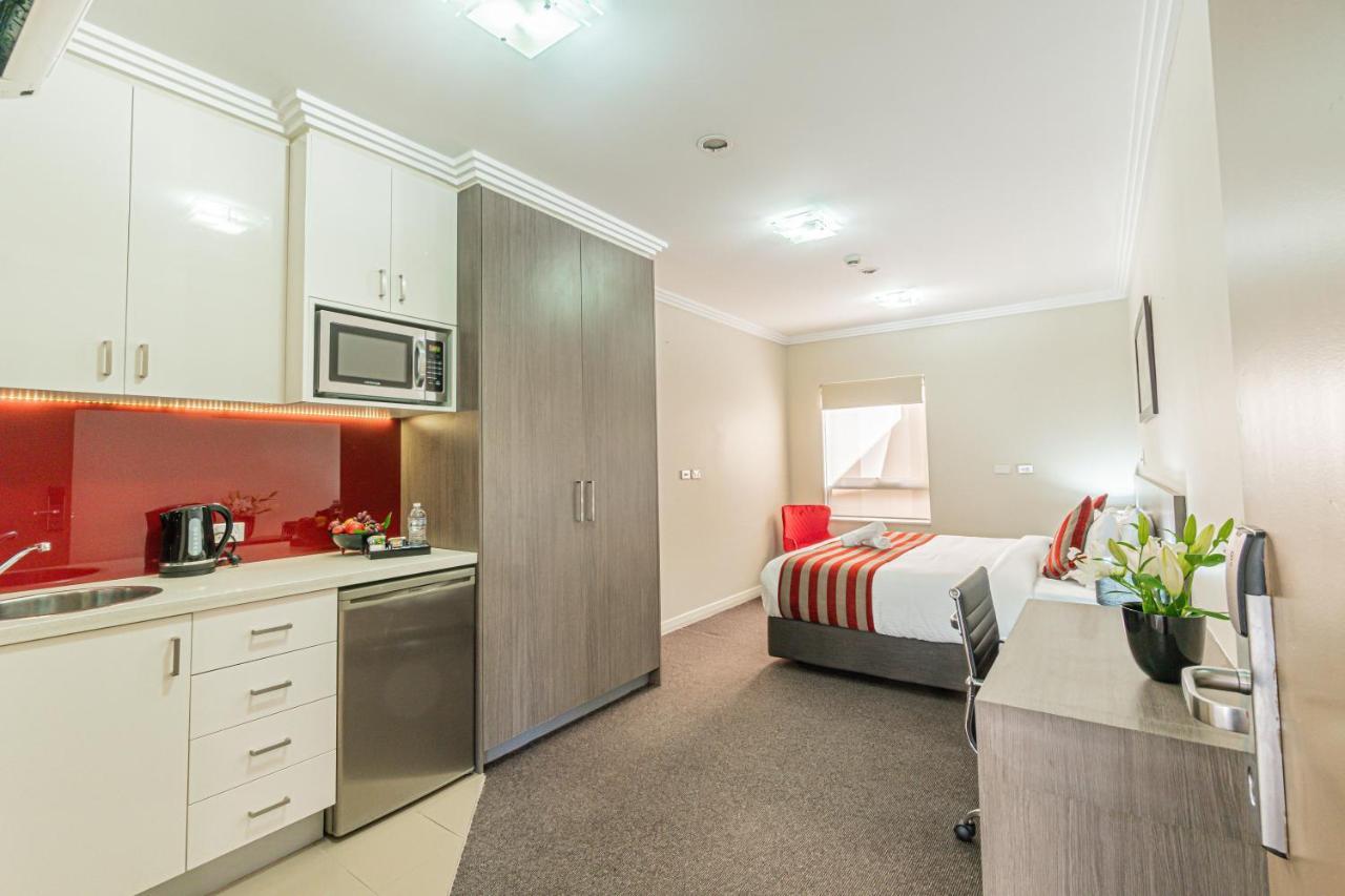 Best Western Plus Camperdown Suites Sydney Exterior photo