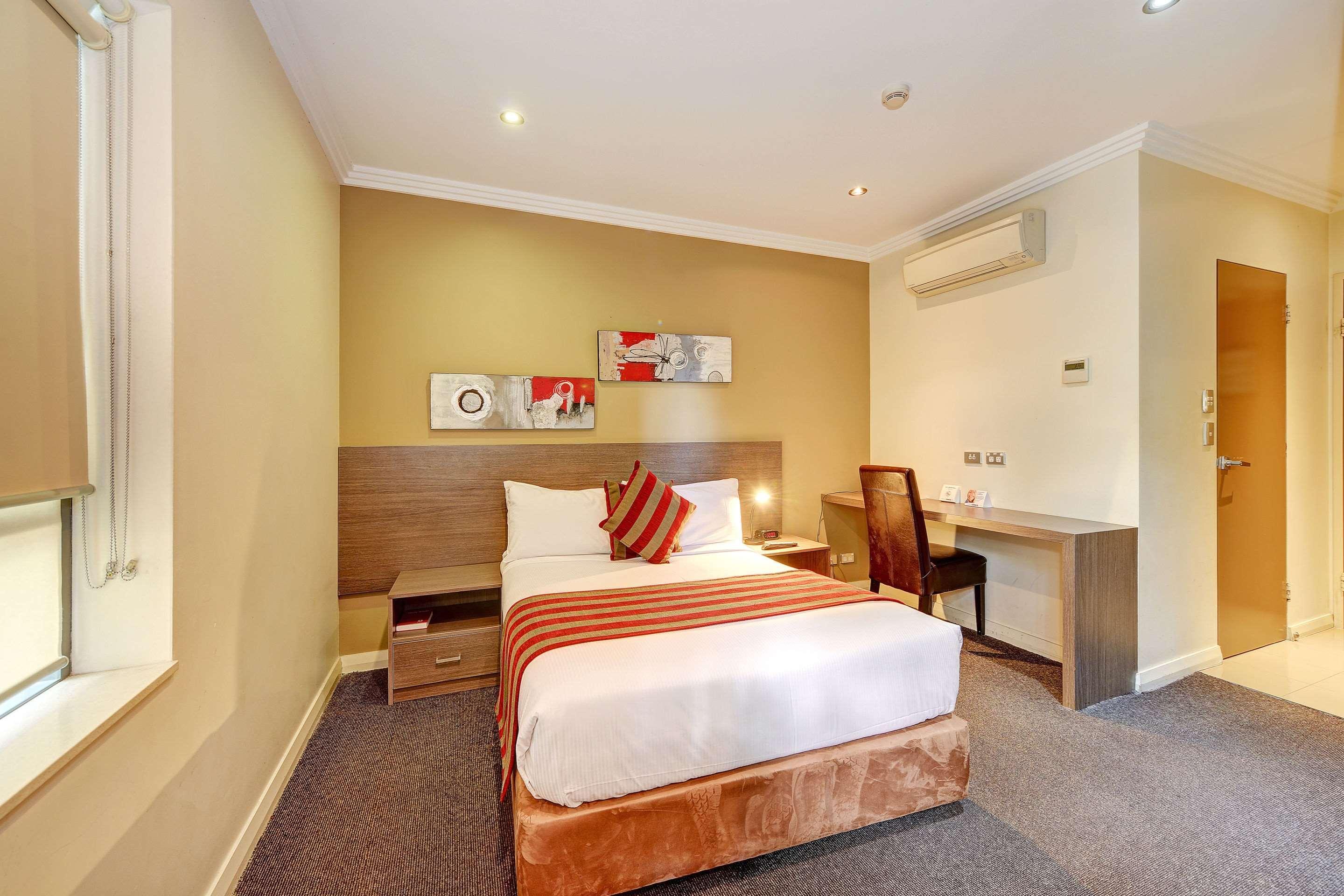 Best Western Plus Camperdown Suites Sydney Exterior photo