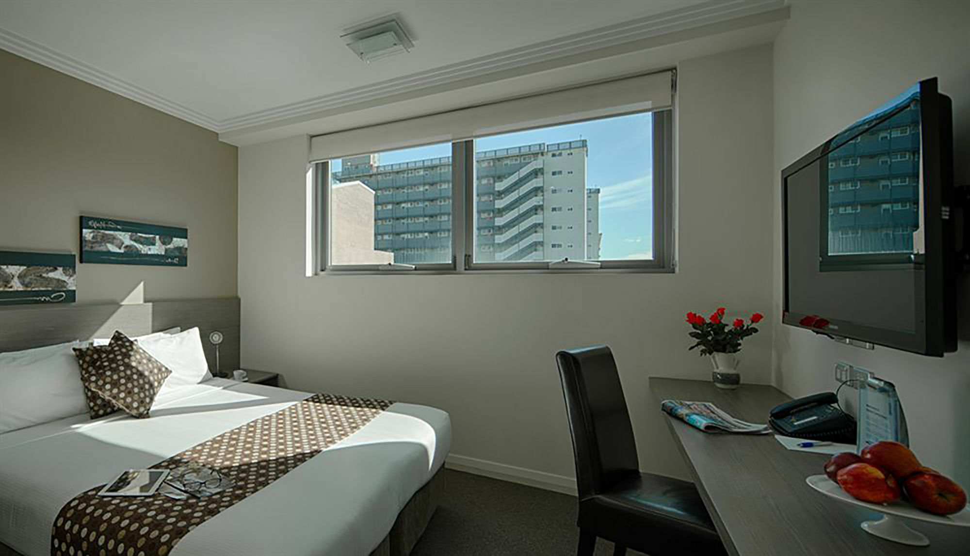 Best Western Plus Camperdown Suites Sydney Exterior photo